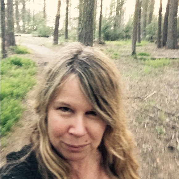 ๐ชถMEET THE POSHER-Thanks for stopping by! Please reach out with any questions! - Picture 15 of 16